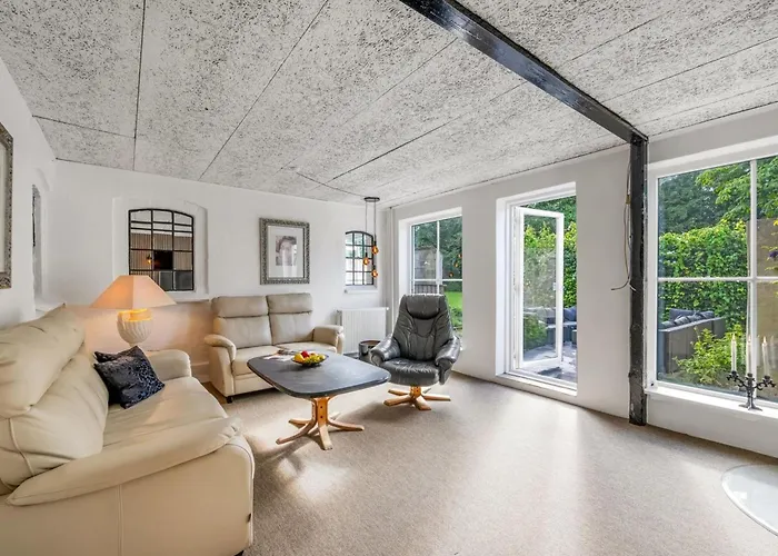 Odmar - 4km To The Fjord By Interhome 펜션 *