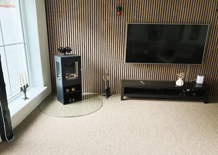 Odmar - 4km To The Fjord By Interhome 펜션